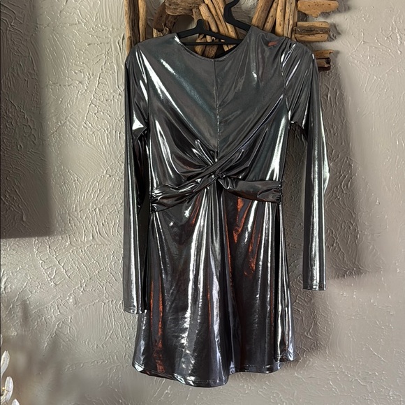 🩶Zara Girls Silver Metallic Knot Dress🩶 Size 11–12 - Picture 4 of 10